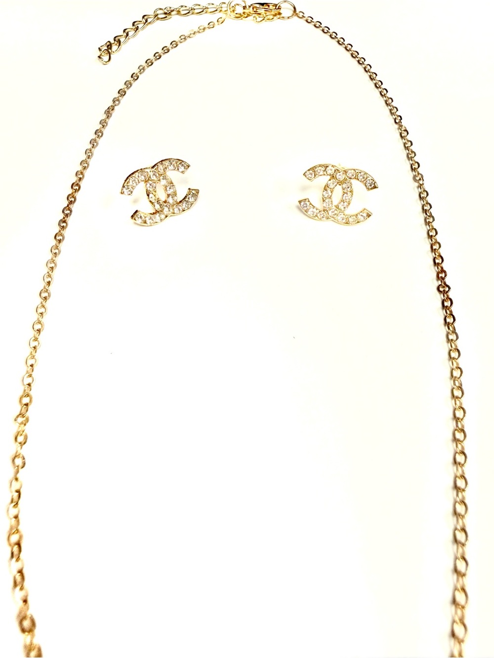 Delicate luxe inspired necklace and earring set